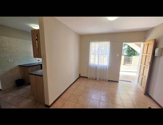 2 BEDROOM TOWNHOUSE FOR SALE IN MONTANA